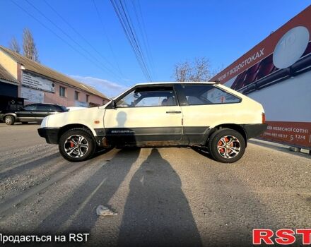 Белый ВАЗ 2108, объемом двигателя 1.3 л и пробегом 0 тыс. км за 1500 $, фото 1 на Automoto.ua