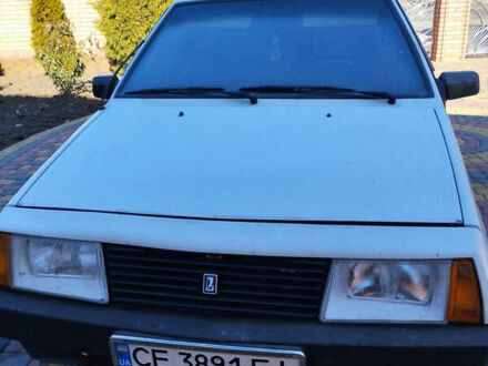 ВАЗ 2108 1994 у Чернівцях на Automoto.ua Білий ВАЗ 2108, об'ємом двигуна 1.1 л та пробігом 150 тис. км за 1550 $, фото 1 на Automoto.ua