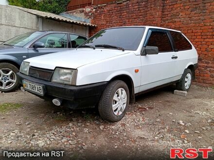 Белый ВАЗ 2108, объемом двигателя 1.3 л и пробегом 225 тыс. км за 750 $, фото 1 на Automoto.ua
