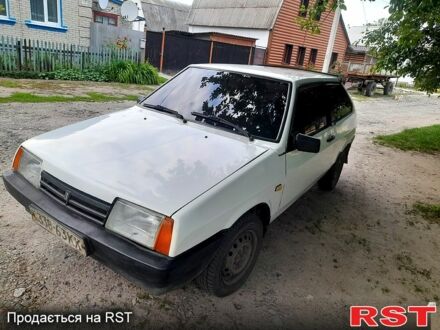 ВАЗ 2108 1995 в Путивле на Automoto.ua Белый ВАЗ 2108, объемом двигателя 1.5 л и пробегом 0 тыс. км за 1200 $, фото 1 на Automoto.ua