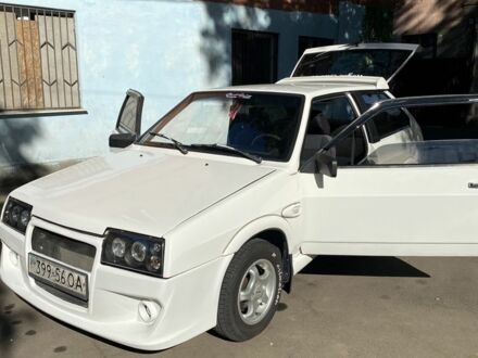 Белый ВАЗ 2108, объемом двигателя 1.5 л и пробегом 120 тыс. км за 1450 $, фото 1 на Automoto.ua