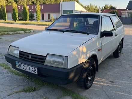 ВАЗ 2108 1995 в Умани на Automoto.ua Белый ВАЗ 2108, объемом двигателя 1.5 л и пробегом 100 тыс. км за 650 $, фото 1 на Automoto.ua