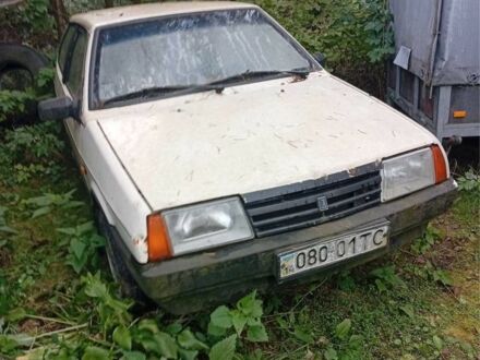 ВАЗ 2108 1996 у Львові на Automoto.ua Білий ВАЗ 2108, об'ємом двигуна 1.5 л та пробігом 300 тис. км за 600 $, фото 1 на Automoto.ua