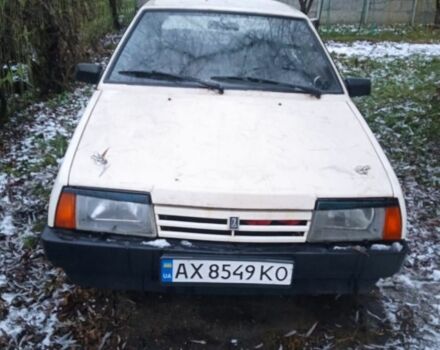 Белый ВАЗ 2108, объемом двигателя 1.3 л и пробегом 1000 тыс. км за 947 $, фото 1 на Automoto.ua