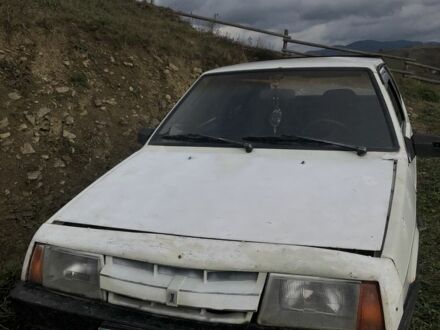 Белый ВАЗ 2108, объемом двигателя 1.3 л и пробегом 12 тыс. км за 313 $, фото 1 на Automoto.ua
