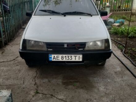 Белый ВАЗ 2108, объемом двигателя 1.3 л и пробегом 35 тыс. км за 445 $, фото 1 на Automoto.ua