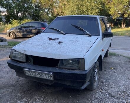 Белый ВАЗ 2108, объемом двигателя 1.2 л и пробегом 200 тыс. км за 270 $, фото 1 на Automoto.ua