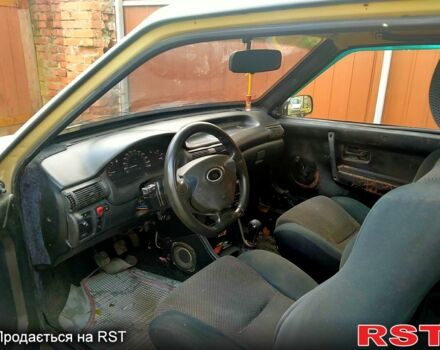 Бежевый ВАЗ 2108, объемом двигателя 1.3 л и пробегом 100 тыс. км за 850 $, фото 2 на Automoto.ua