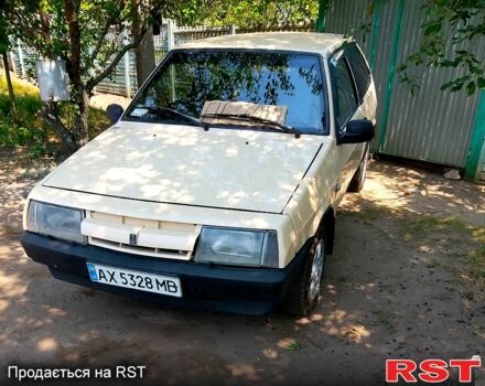 Бежевый ВАЗ 2108, объемом двигателя 1.3 л и пробегом 100 тыс. км за 1100 $, фото 2 на Automoto.ua