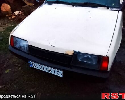 Бежевый ВАЗ 2108, объемом двигателя 1.3 л и пробегом 185 тыс. км за 600 $, фото 1 на Automoto.ua