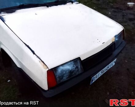 Бежевый ВАЗ 2108, объемом двигателя 1.3 л и пробегом 185 тыс. км за 600 $, фото 4 на Automoto.ua