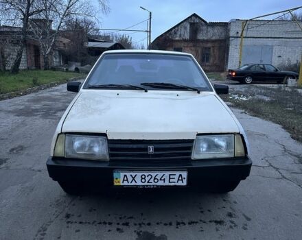 Бежевий ВАЗ 2108, об'ємом двигуна 1.3 л та пробігом 250 тис. км за 600 $, фото 2 на Automoto.ua