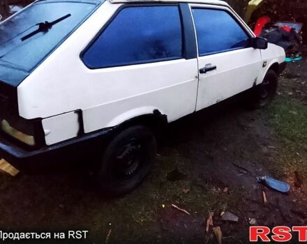 Бежевый ВАЗ 2108, объемом двигателя 1.3 л и пробегом 185 тыс. км за 600 $, фото 3 на Automoto.ua