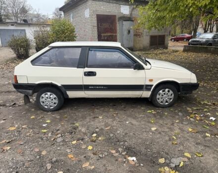 Бежевый ВАЗ 2108, объемом двигателя 1.3 л и пробегом 200 тыс. км за 900 $, фото 4 на Automoto.ua