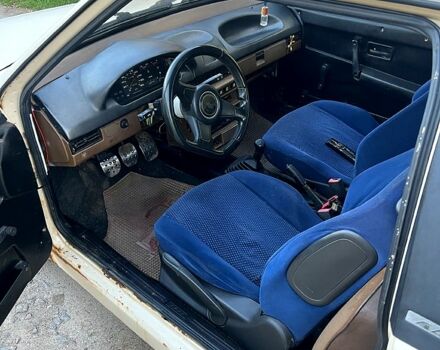 Бежевый ВАЗ 2108, объемом двигателя 1.3 л и пробегом 187 тыс. км за 470 $, фото 4 на Automoto.ua