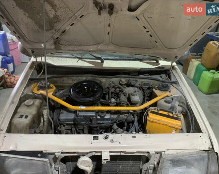 Бежевый ВАЗ 2108, объемом двигателя 1.29 л и пробегом 328 тыс. км за 850 $, фото 7 на Automoto.ua