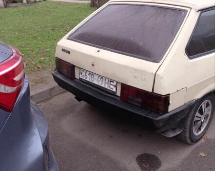 Бежевый ВАЗ 2108, объемом двигателя 1.3 л и пробегом 200 тыс. км за 568 $, фото 3 на Automoto.ua