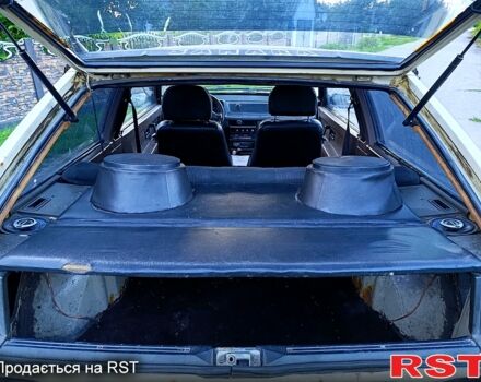Бежевый ВАЗ 2108, объемом двигателя 1.5 л и пробегом 321 тыс. км за 600 $, фото 10 на Automoto.ua