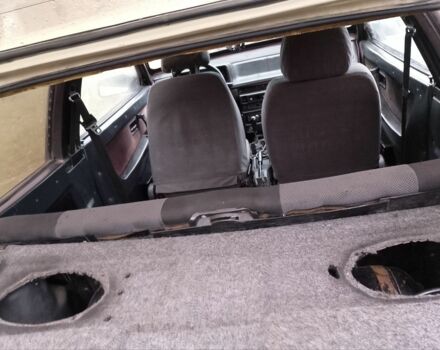 Бежевый ВАЗ 2108, объемом двигателя 1.3 л и пробегом 200 тыс. км за 568 $, фото 4 на Automoto.ua