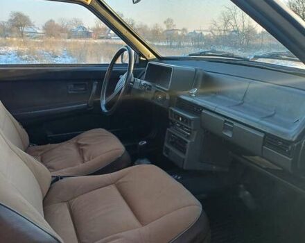 Бежевый ВАЗ 2108, объемом двигателя 1.3 л и пробегом 250 тыс. км за 1200 $, фото 3 на Automoto.ua