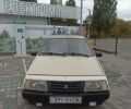 Бежевый ВАЗ 2108, объемом двигателя 1.5 л и пробегом 211 тыс. км за 623 $, фото 6 на Automoto.ua