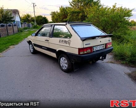 Бежевый ВАЗ 2108, объемом двигателя 1.5 л и пробегом 321 тыс. км за 600 $, фото 2 на Automoto.ua