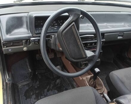 Бежевый ВАЗ 2108, объемом двигателя 1.5 л и пробегом 200 тыс. км за 497 $, фото 8 на Automoto.ua