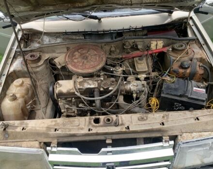 ВАЗ 2108 1988 у Чернівцях на Automoto.ua Бежевий ВАЗ 2108, об'ємом двигуна 1.5 л та пробігом 85 тис. км за 550 $, фото 4 на Automoto.ua