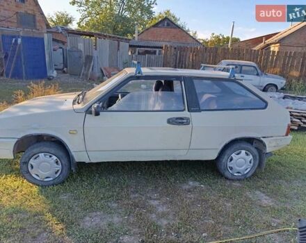 Бежевый ВАЗ 2108, объемом двигателя 1.29 л и пробегом 200 тыс. км за 760 $, фото 2 на Automoto.ua
