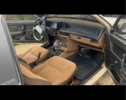 Бежевый ВАЗ 2108, объемом двигателя 1.3 л и пробегом 290 тыс. км за 1300 $, фото 2 на Automoto.ua