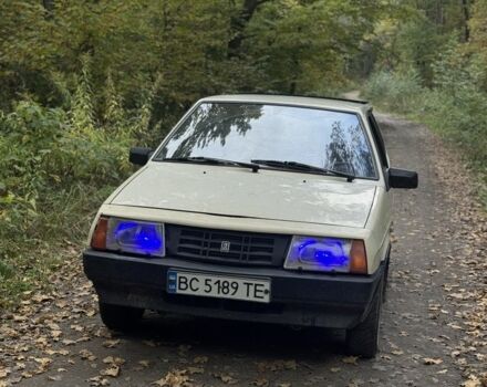 Бежевый ВАЗ 2108, объемом двигателя 1.3 л и пробегом 120 тыс. км за 888 $, фото 2 на Automoto.ua