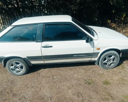 Бежевый ВАЗ 2108, объемом двигателя 1.3 л и пробегом 260 тыс. км за 1051 $, фото 3 на Automoto.ua