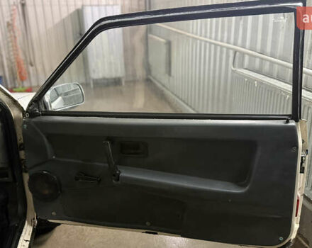 Бежевый ВАЗ 2108, объемом двигателя 1.5 л и пробегом 233 тыс. км за 500 $, фото 13 на Automoto.ua