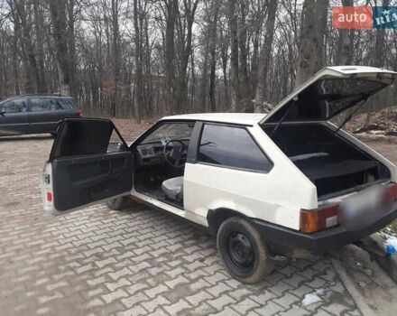 Бежевый ВАЗ 2108, объемом двигателя 1.5 л и пробегом 10 тыс. км за 1200 $, фото 8 на Automoto.ua