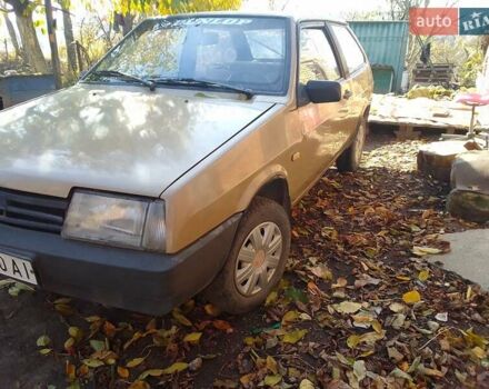 Бежевый ВАЗ 2108, объемом двигателя 1.3 л и пробегом 330 тыс. км за 570 $, фото 8 на Automoto.ua