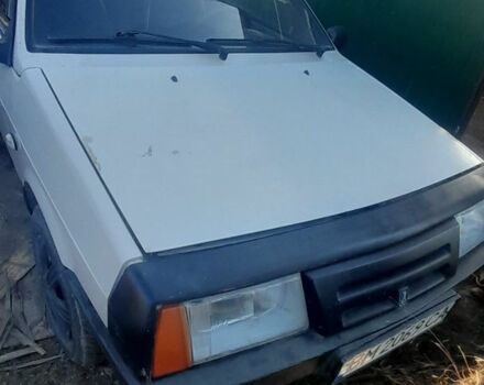 Бежевый ВАЗ 2108, объемом двигателя 1.5 л и пробегом 500 тыс. км за 750 $, фото 1 на Automoto.ua