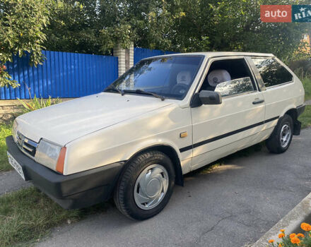 Бежевый ВАЗ 2108, объемом двигателя 1.3 л и пробегом 125 тыс. км за 1300 $, фото 8 на Automoto.ua