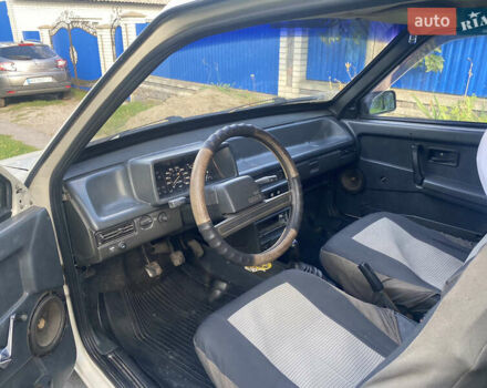 Бежевый ВАЗ 2108, объемом двигателя 1.3 л и пробегом 125 тыс. км за 1300 $, фото 9 на Automoto.ua