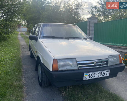 Бежевый ВАЗ 2108, объемом двигателя 1.3 л и пробегом 125 тыс. км за 1300 $, фото 2 на Automoto.ua