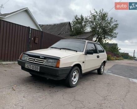 Бежевый ВАЗ 2108, объемом двигателя 1.3 л и пробегом 220 тыс. км за 1100 $, фото 2 на Automoto.ua