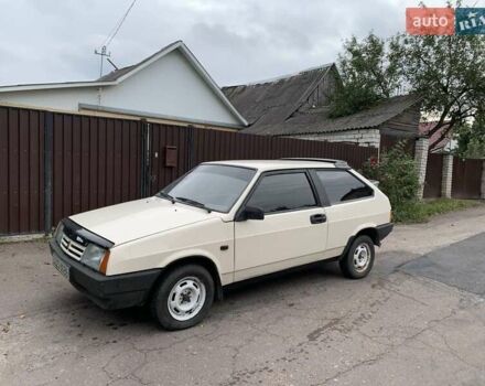 Бежевый ВАЗ 2108, объемом двигателя 1.3 л и пробегом 220 тыс. км за 1100 $, фото 4 на Automoto.ua