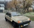 Бежевый ВАЗ 2108, объемом двигателя 1.5 л и пробегом 130 тыс. км за 455 $, фото 2 на Automoto.ua