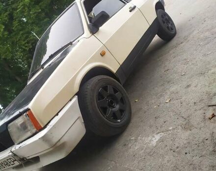 Бежевий ВАЗ 2108, об'ємом двигуна 1.3 л та пробігом 68 тис. км за 800 $, фото 2 на Automoto.ua