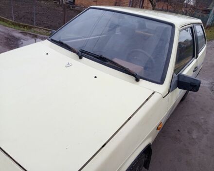 Бежевый ВАЗ 2108, объемом двигателя 1.3 л и пробегом 200 тыс. км за 391 $, фото 2 на Automoto.ua