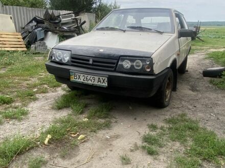 ВАЗ 2108 1986 у Бородянке на Automoto.ua Бежевий ВАЗ 2108, об'ємом двигуна 1.5 л та пробігом 320 тис. км за 360 $, фото 1 на Automoto.ua