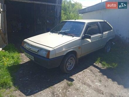 ВАЗ 2108 1987 в Сторожинце на Automoto.ua Бежевый ВАЗ 2108, объемом двигателя 1.3 л и пробегом 200 тыс. км за 1000 $, фото 1 на Automoto.ua