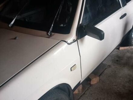 ВАЗ 2108 1987 у Олевске на Automoto.ua Бежевий ВАЗ 2108, об'ємом двигуна 1.5 л та пробігом 69 тис. км за 700 $, фото 1 на Automoto.ua