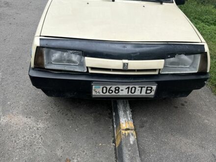 Бежевый ВАЗ 2108, объемом двигателя 1.5 л и пробегом 375 тыс. км за 510 $, фото 1 на Automoto.ua