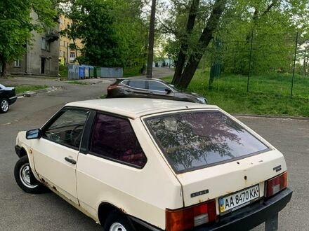 ВАЗ 2108 1987 в Киеве на Automoto.ua Бежевый ВАЗ 2108, объемом двигателя 1.3 л и пробегом 300 тыс. км за 540 $, фото 1 на Automoto.ua