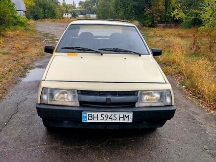 ВАЗ 2108 1987 в Арцизе на Automoto.ua Бежевый ВАЗ 2108, объемом двигателя 1.3 л и пробегом 870 тыс. км за 850 $, фото 1 на Automoto.ua